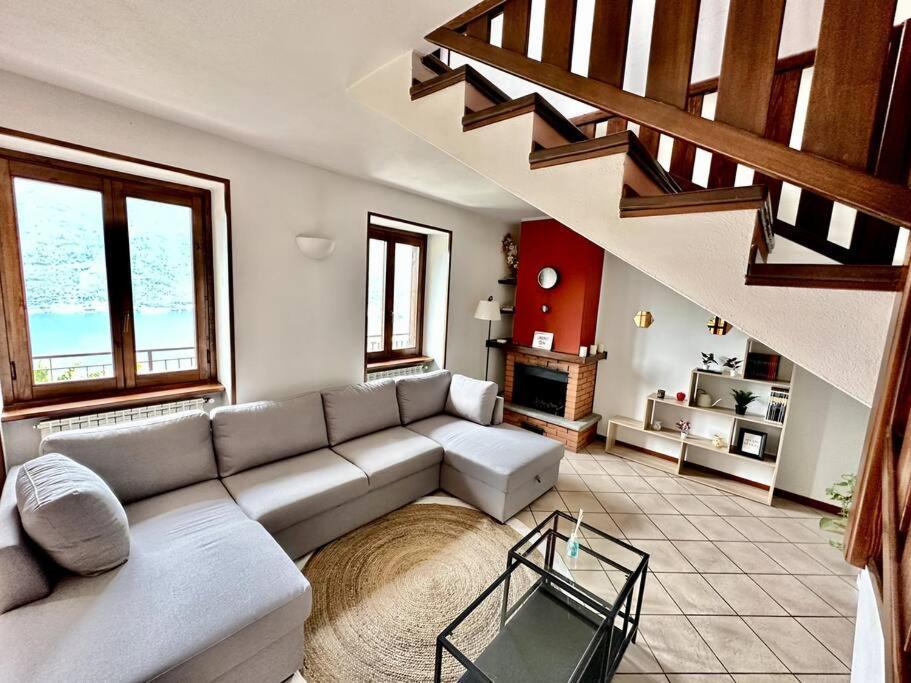3Br Villetta Con Panoramica Sul Lago Nesso Εξωτερικό φωτογραφία